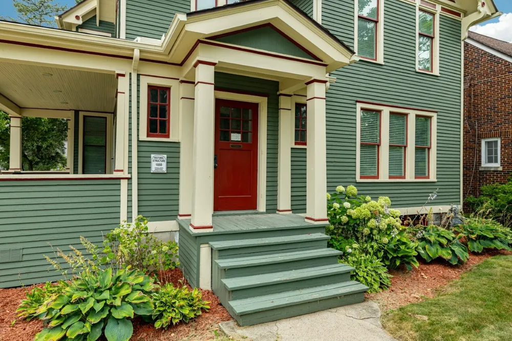 213 Adams Street Ypsilanti, MI 48197