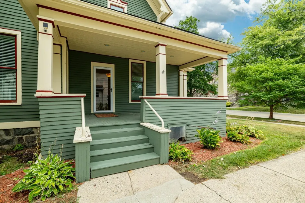 213 Adams Street Ypsilanti, MI 48197
