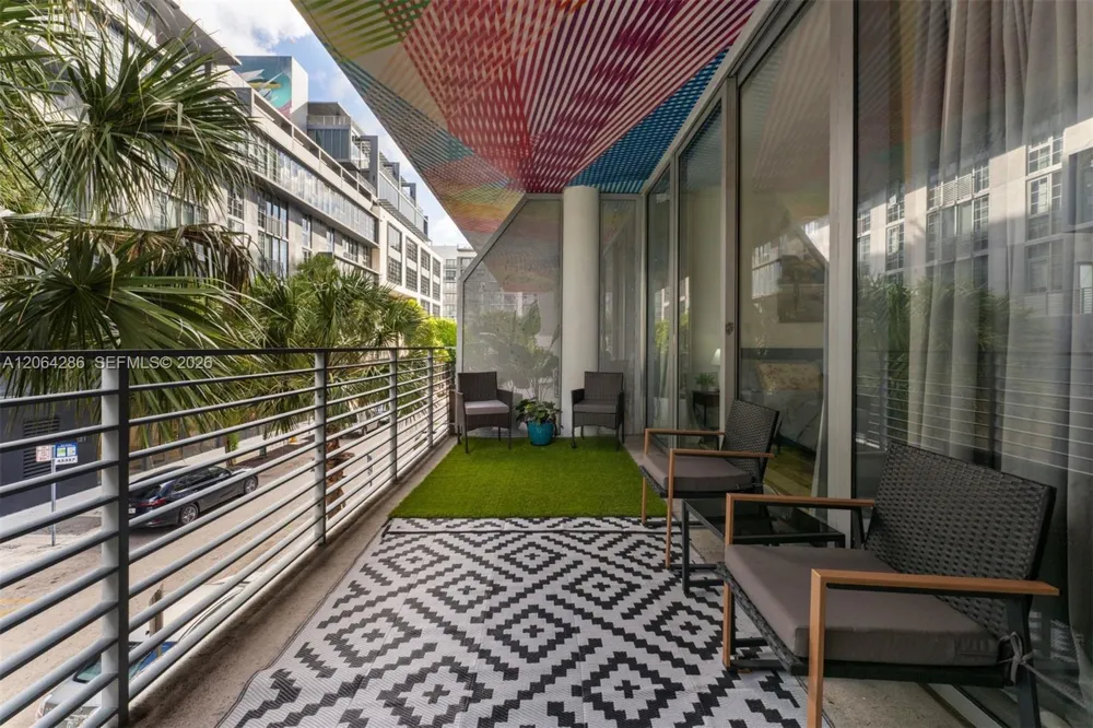 250 NW 24th St #2B Miami, FL 33127