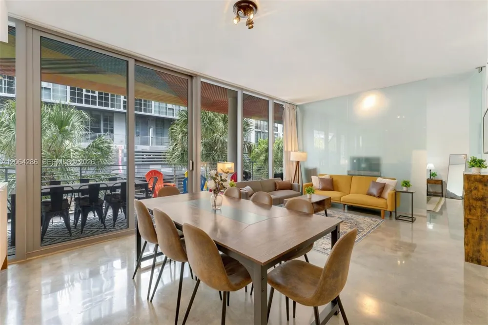 250 NW 24th St #2B Miami, FL 33127