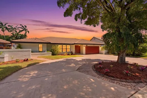 6013 NW 47th Place