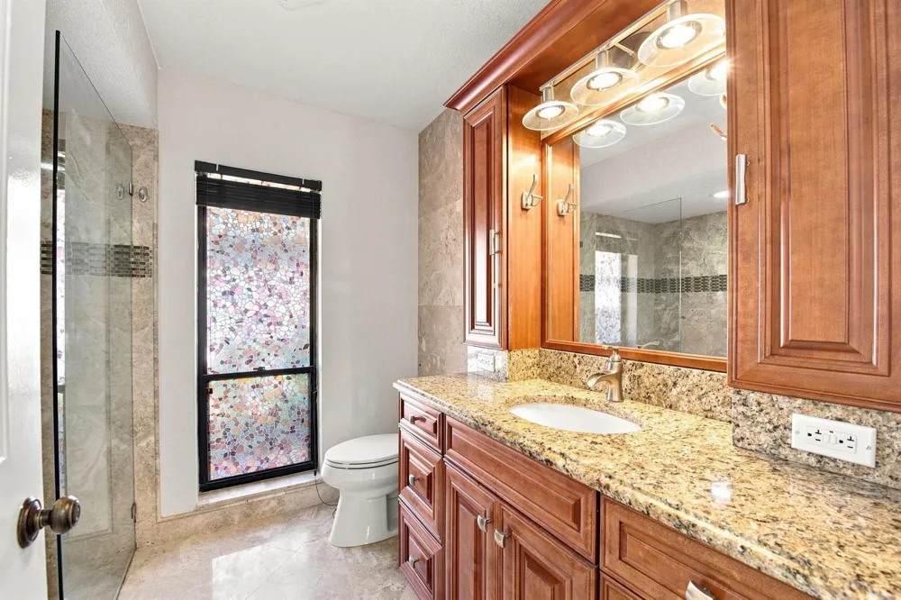 6013 NW 47th Place Coral Springs, FL 33067
