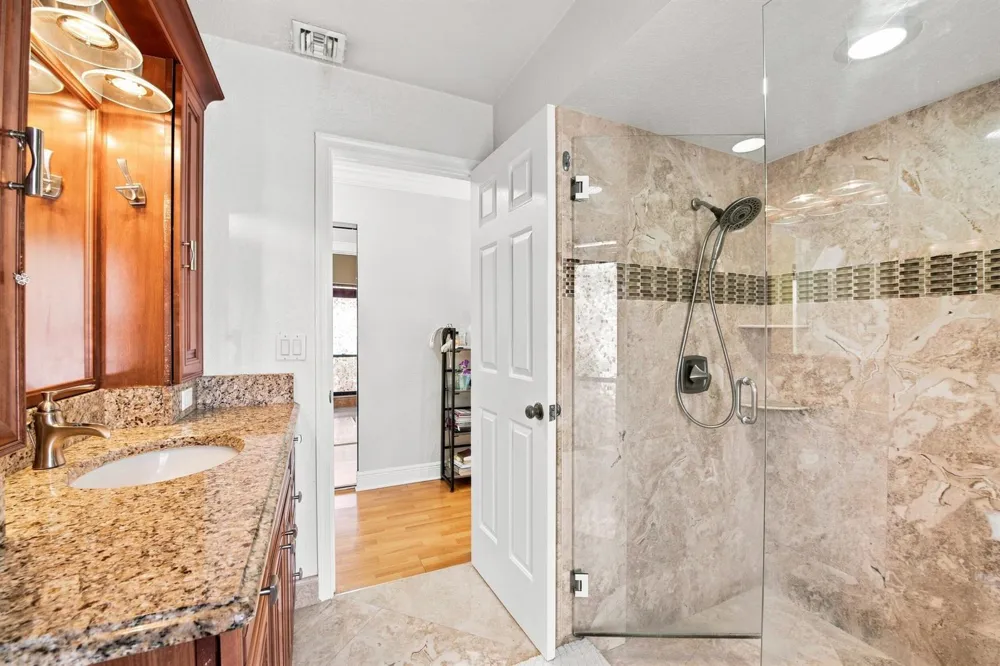 6013 NW 47th Place Coral Springs, FL 33067