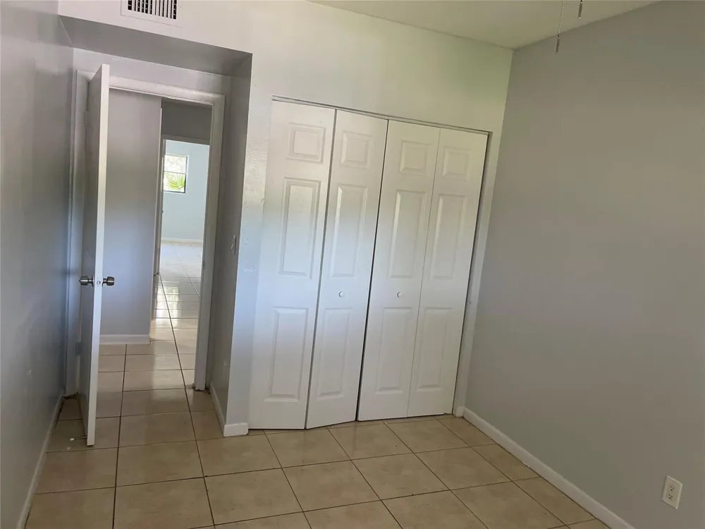 8843 SPRINGTREE LAKES DRIVE Sunrise, FL 33351