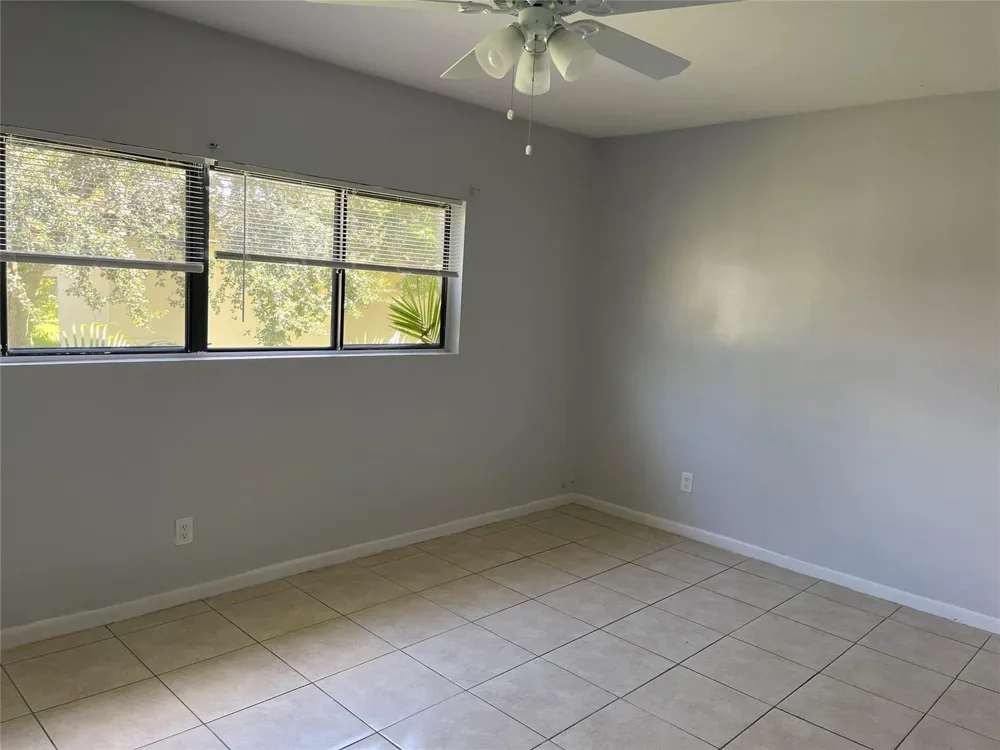8843 SPRINGTREE LAKES DRIVE Sunrise, FL 33351