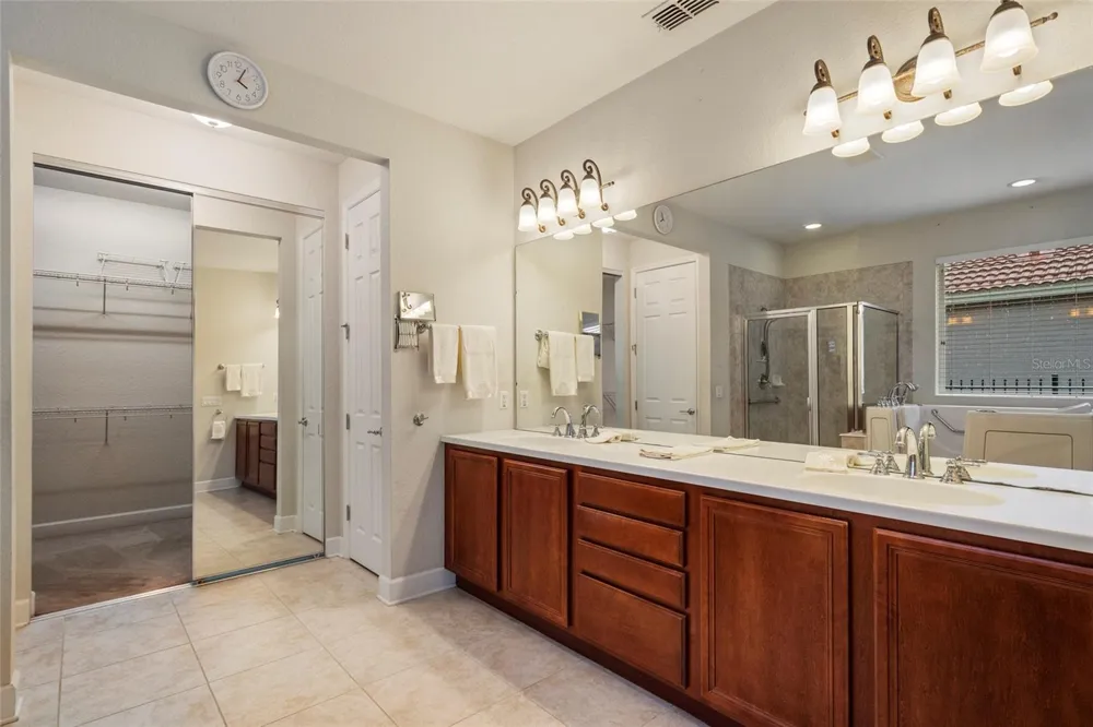 544 DOUGLAS EDWARD DRIVE Ocoee, FL 34761