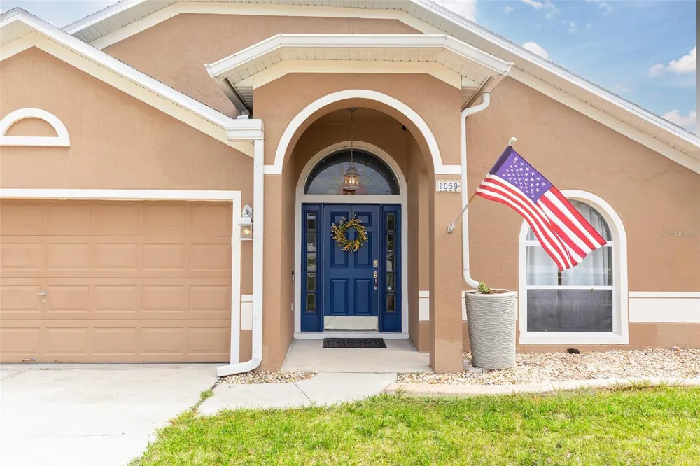 1059 BLUEGRASS DRIVE Groveland, FL 34736