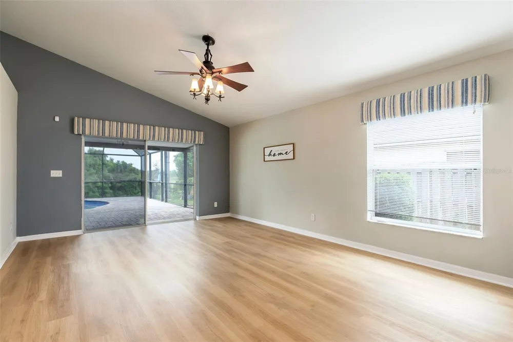 1059 BLUEGRASS DRIVE Groveland, FL 34736