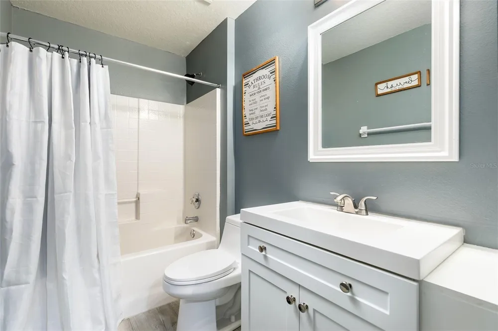 1059 BLUEGRASS DRIVE Groveland, FL 34736