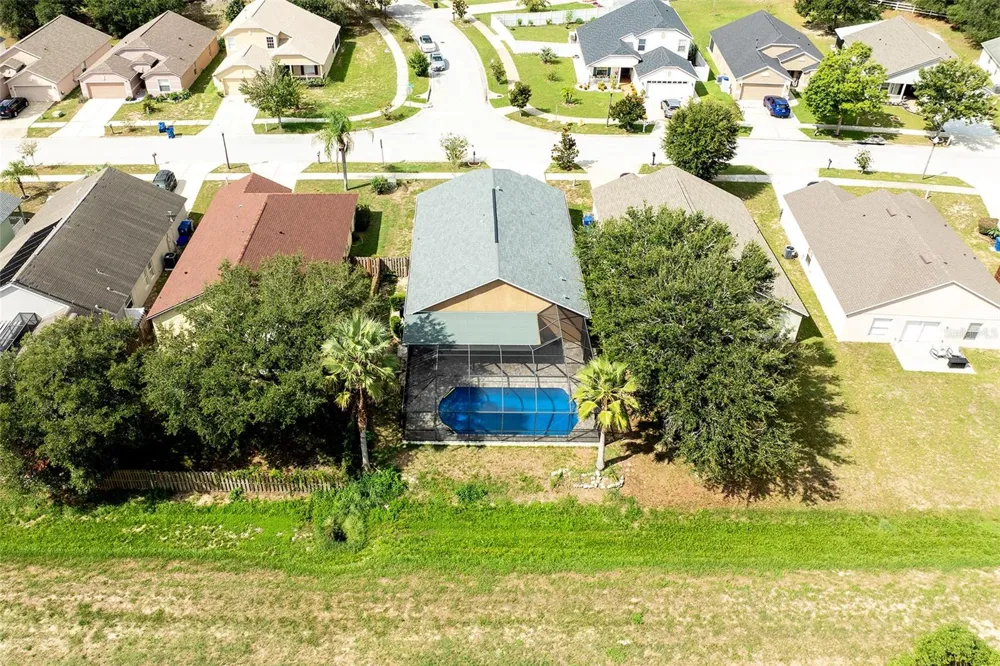 1059 BLUEGRASS DRIVE Groveland, FL 34736