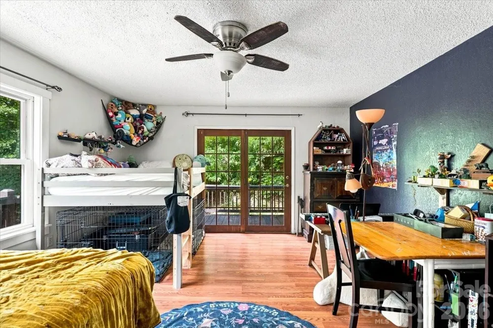 149 Charlie Mac Drive Burnsville, NC 28714