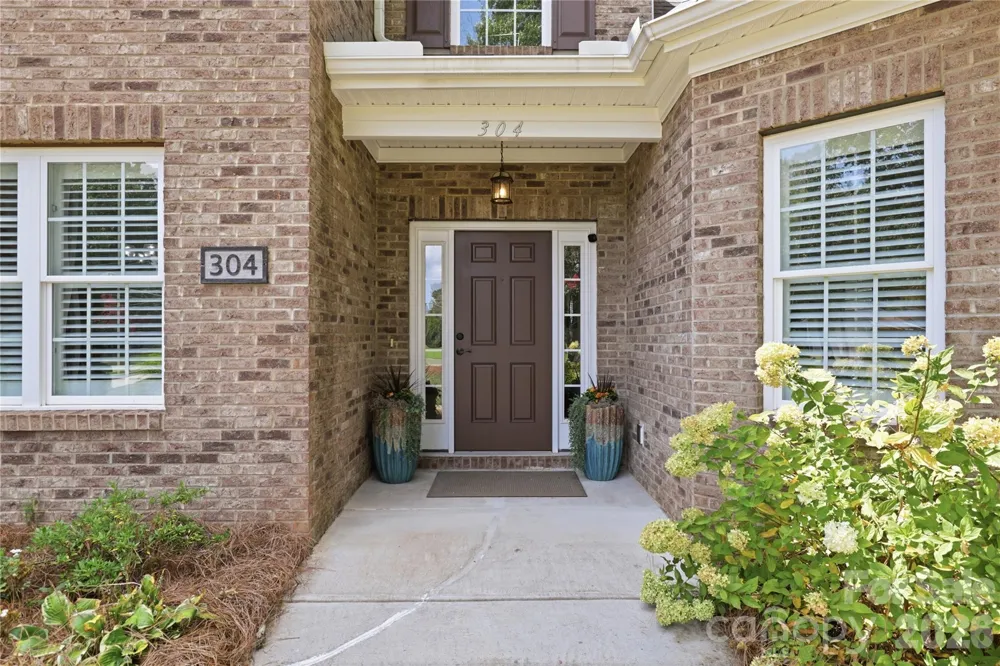 304 Stutts Road #451 Mooresville, NC 28117