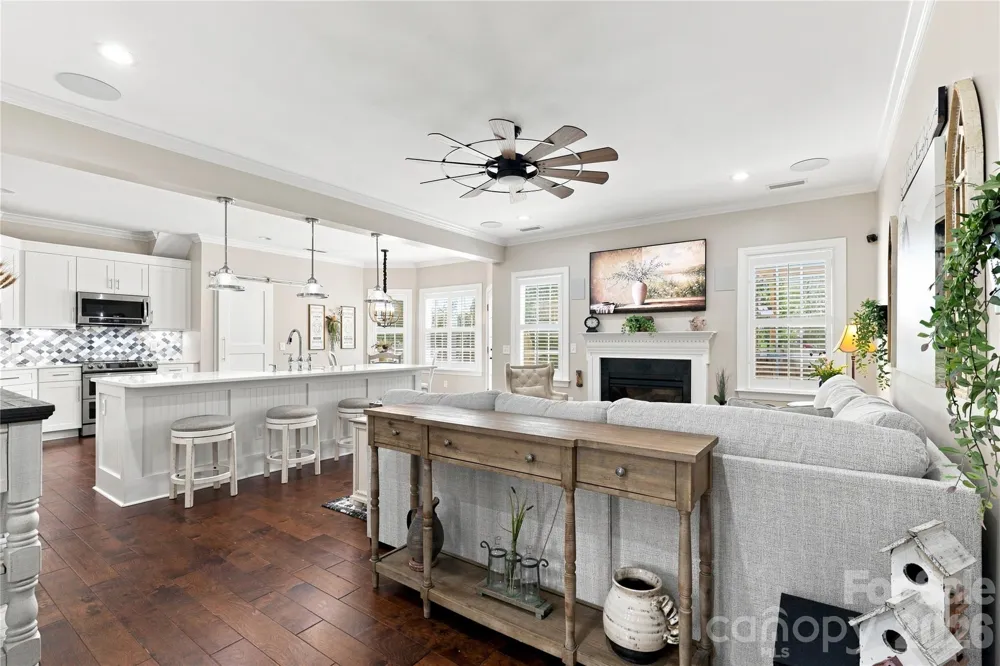 304 Stutts Road #451 Mooresville, NC 28117