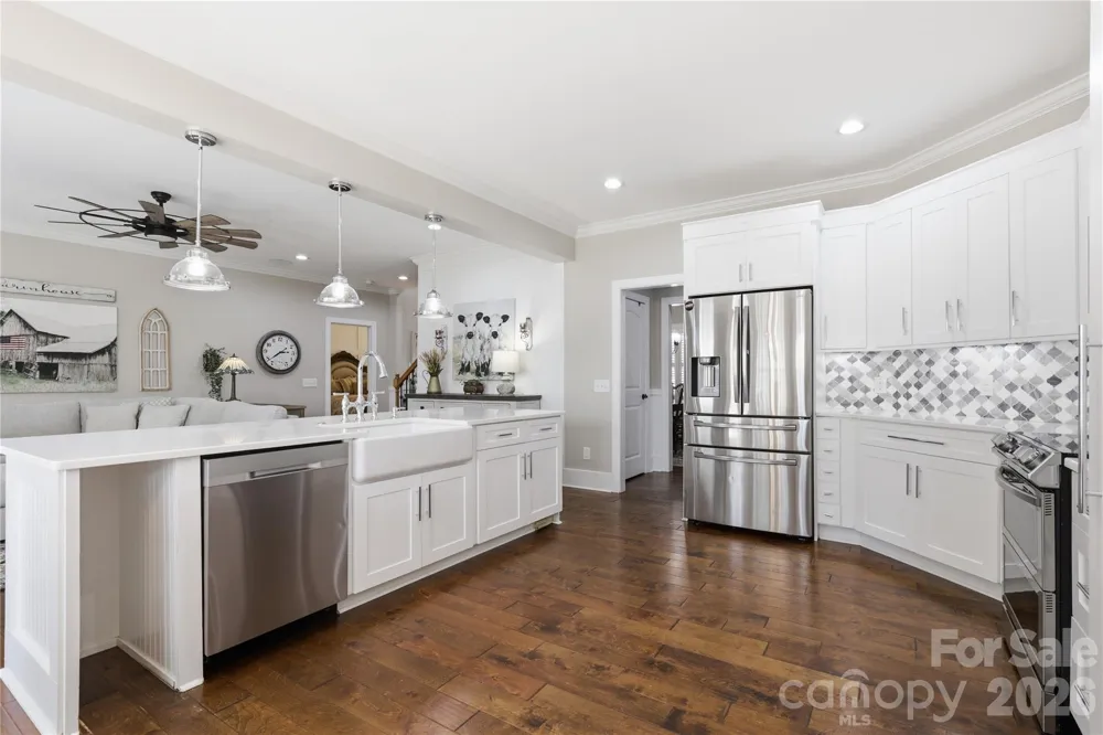 304 Stutts Road #451 Mooresville, NC 28117
