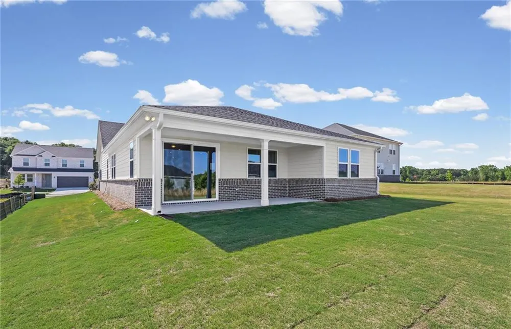 253 Nesta Grove Drive Locust Grove, GA 30248