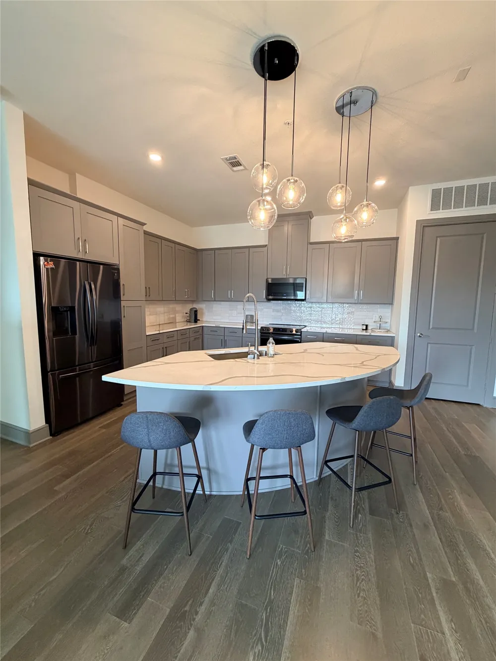 2700 Old Denton Road #4404 Carrollton, TX 75007