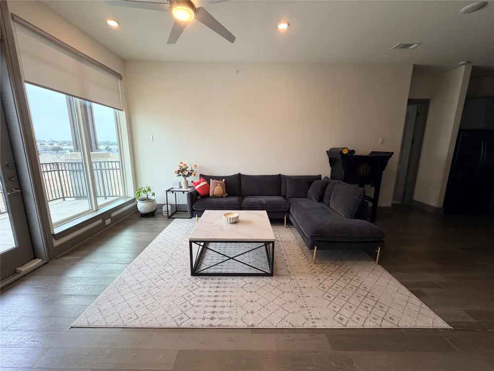 2700 Old Denton Road #4404 Carrollton, TX 75007