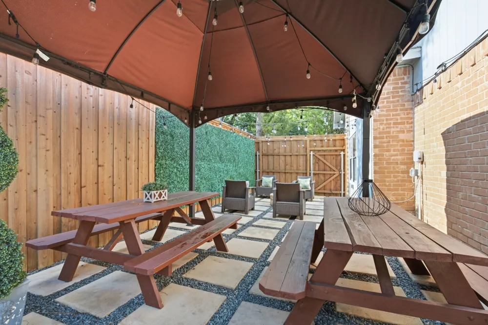 819 Binbrook Drive Mesquite, TX 75149