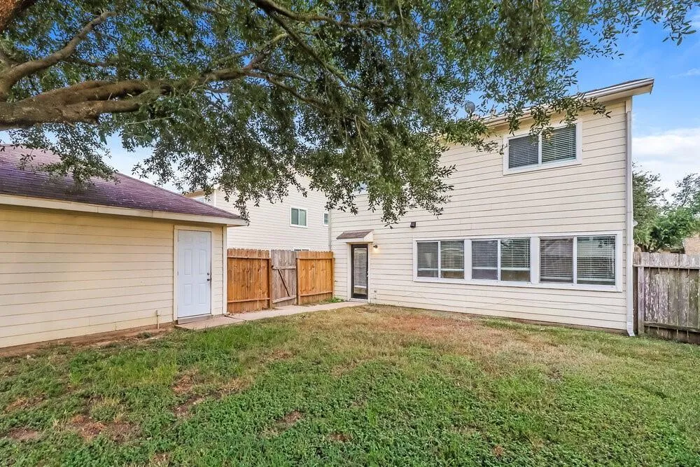 20014 Rustic Lake Lane Cypress, TX 77433