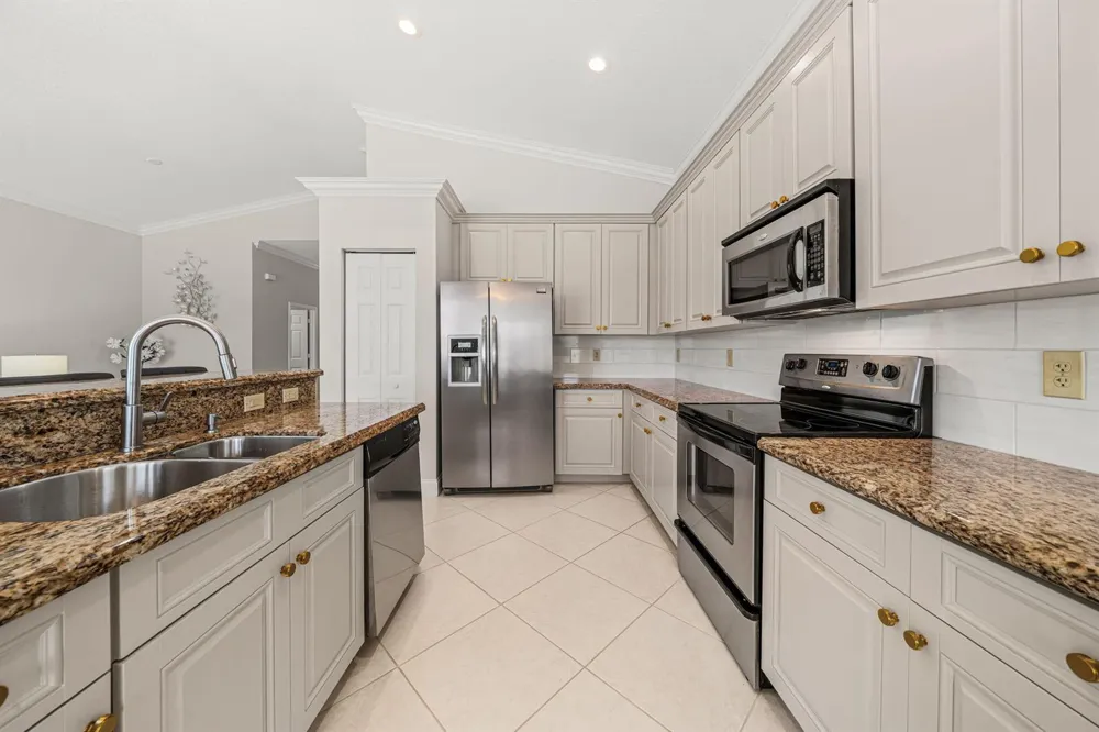 3526 Old Lighthouse Circle Wellington, FL 33414