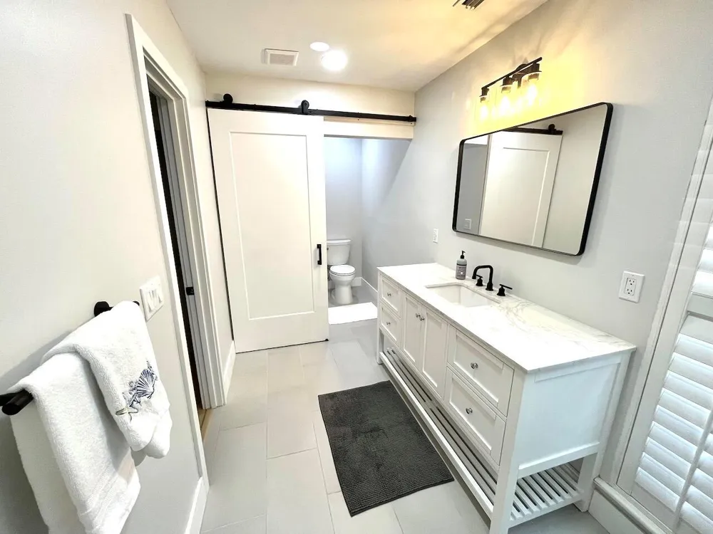 4044 NE Breakwater Drive Jensen Beach, FL 34957