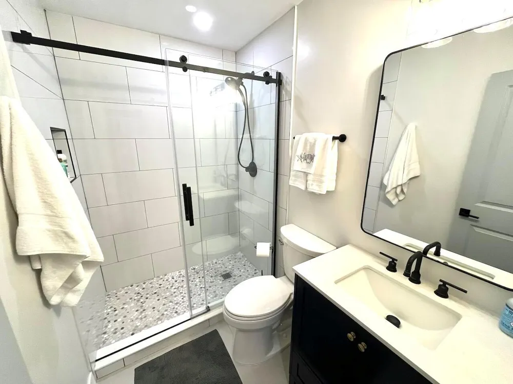 4044 NE Breakwater Drive Jensen Beach, FL 34957