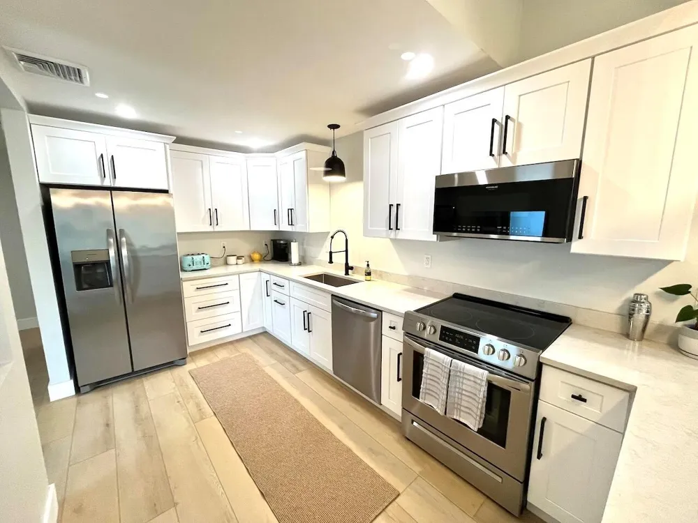 4044 NE Breakwater Drive Jensen Beach, FL 34957
