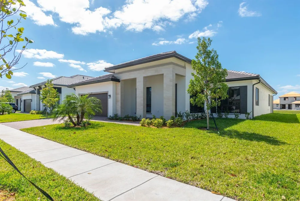 4380 SW 177th Avenue Miramar, FL 33029