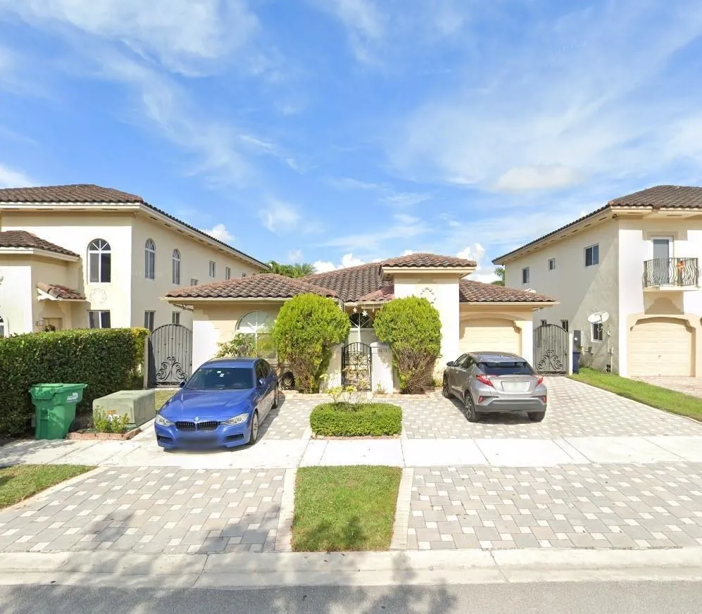 15633 SW 13th Terrace #0 Miami, FL 33194