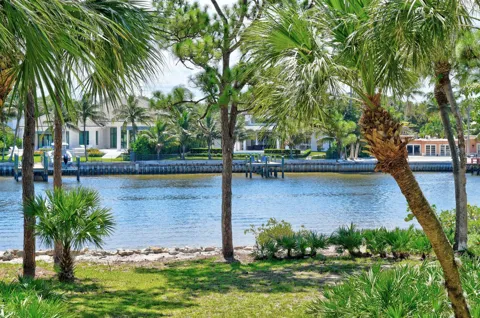 2101 Marina Isle Way #202