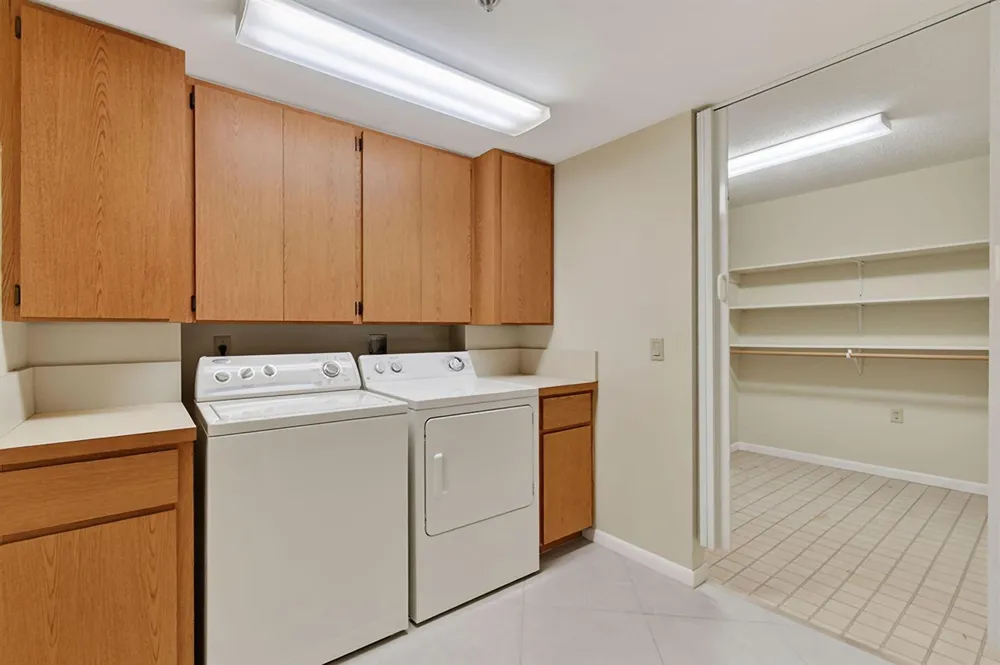 2101 Marina Isle Way #202 Jupiter, FL 33477