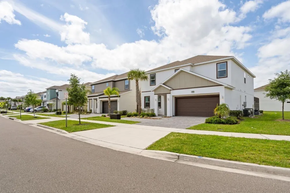 4472 MONADO DRIVE Kissimmee, FL 34746