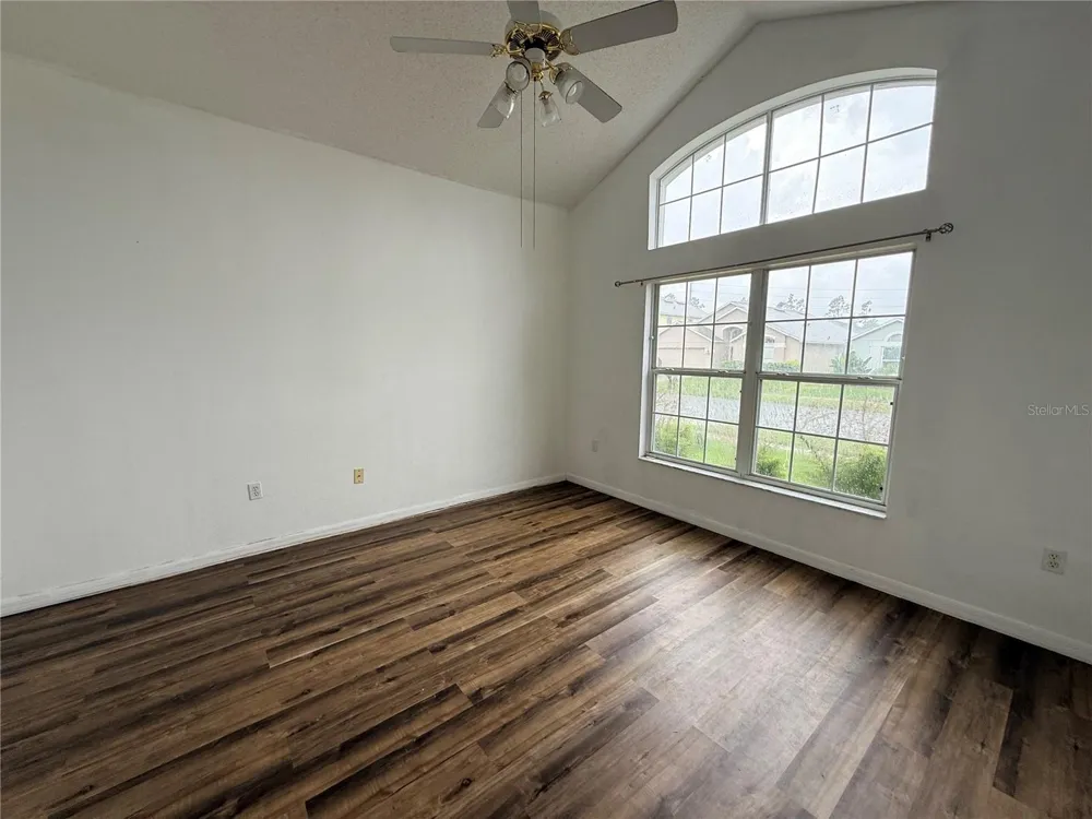 2918 BLOOMING ALAMANDA LOOP Kissimmee, FL 34747