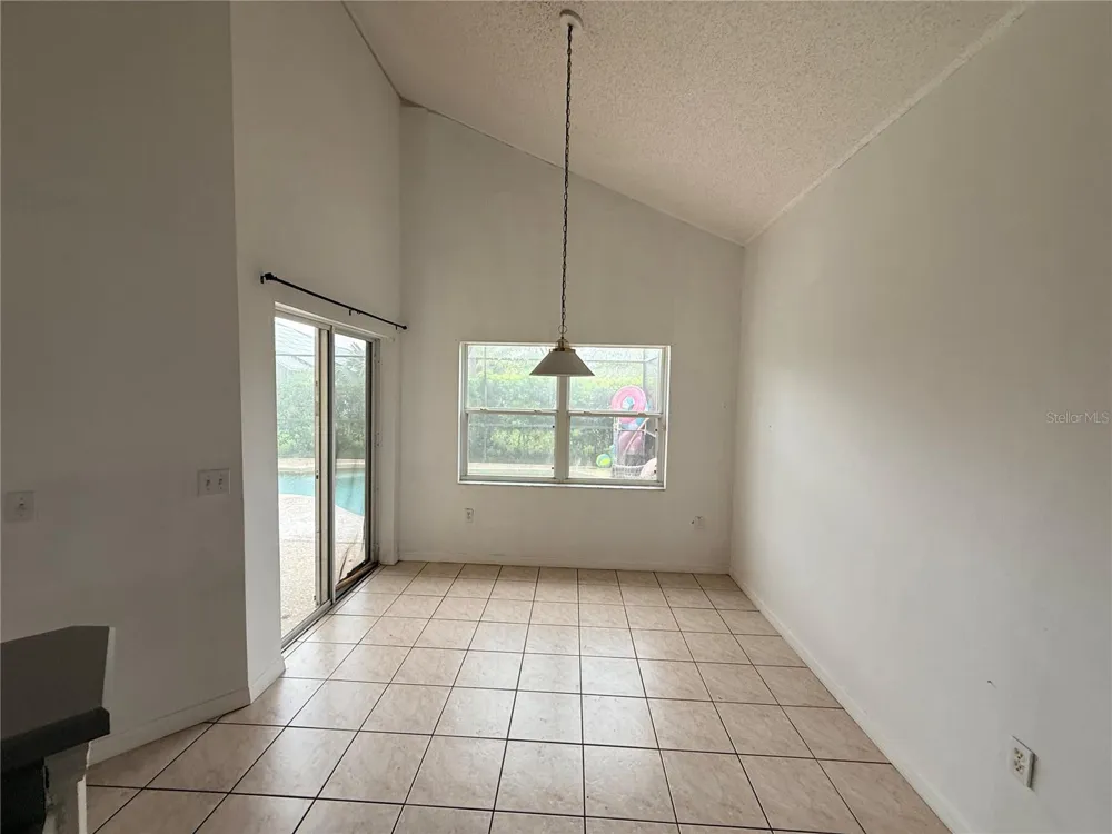 2918 BLOOMING ALAMANDA LOOP Kissimmee, FL 34747