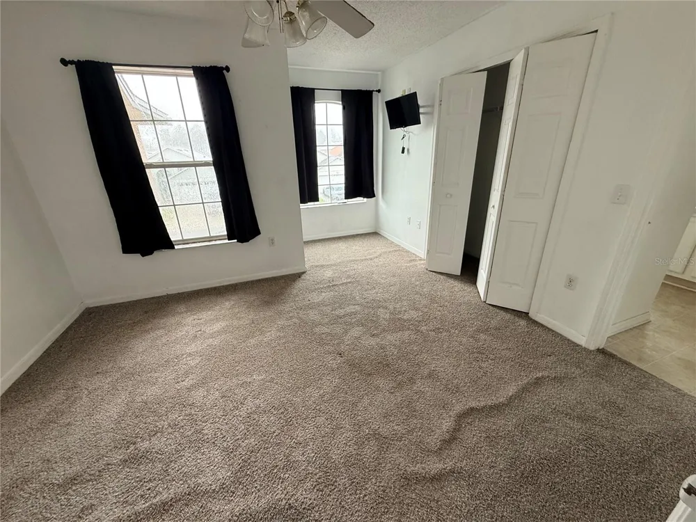 2918 BLOOMING ALAMANDA LOOP Kissimmee, FL 34747