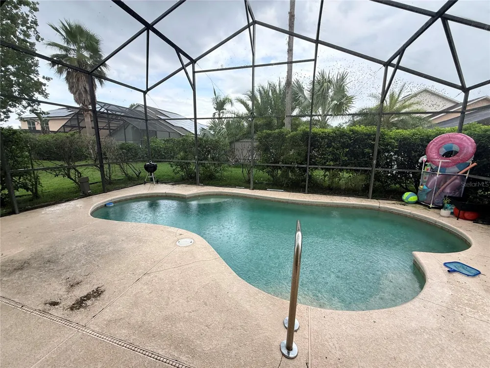 2918 BLOOMING ALAMANDA LOOP Kissimmee, FL 34747
