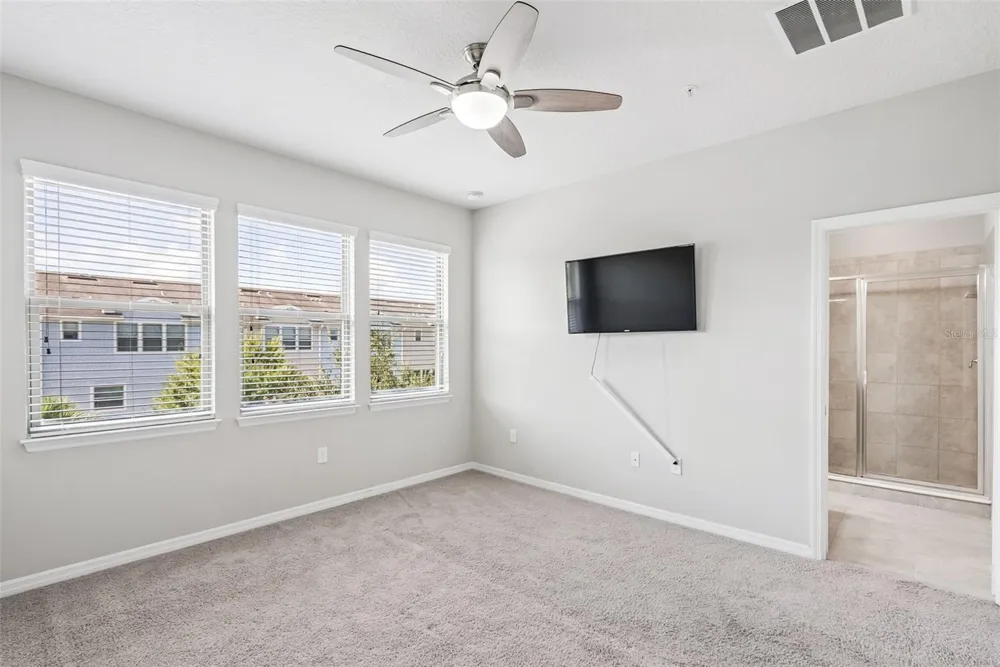 588 PIAZZA POINT Oviedo, FL 32765