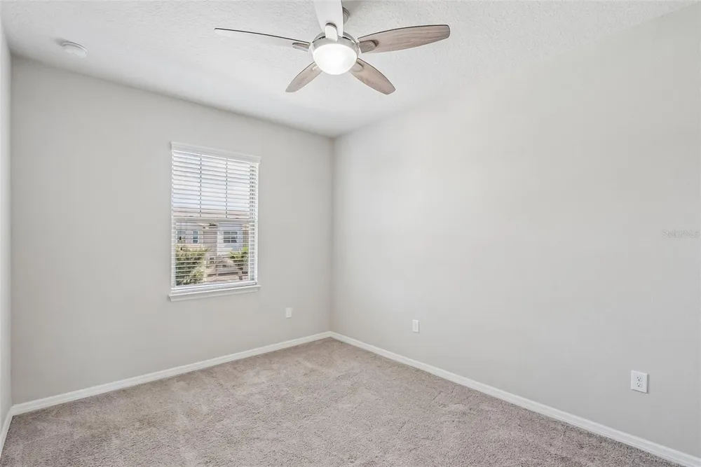 588 PIAZZA POINT Oviedo, FL 32765