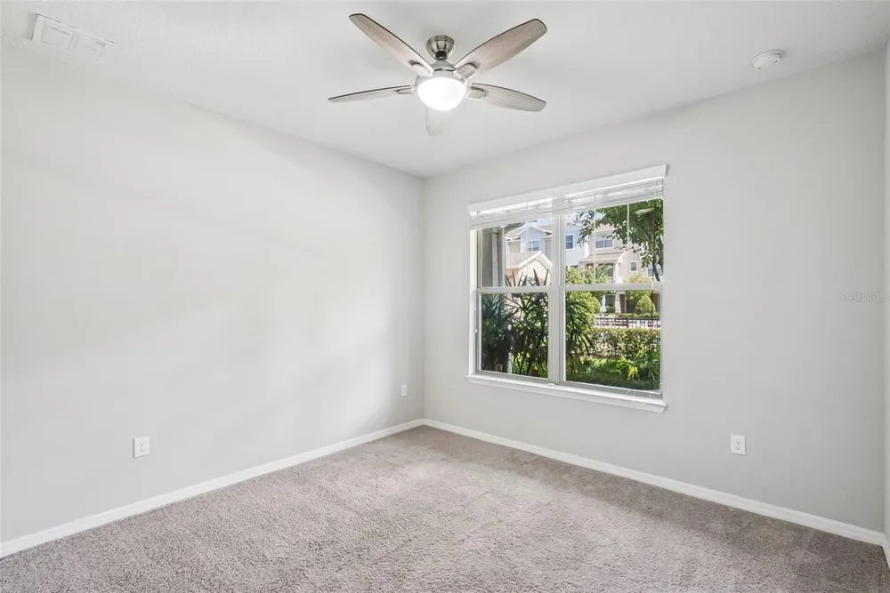 588 PIAZZA POINT Oviedo, FL 32765