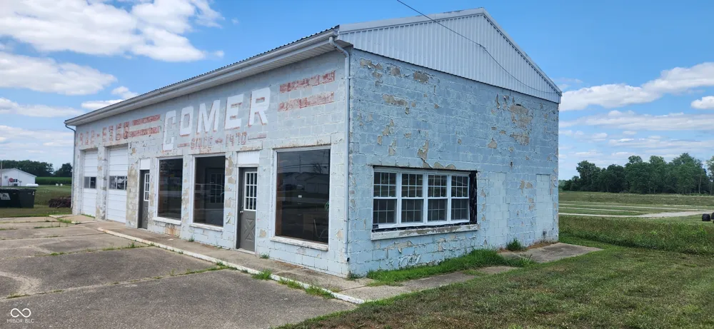 4394 E Us Highway 52 Road Rushville, IN 46173