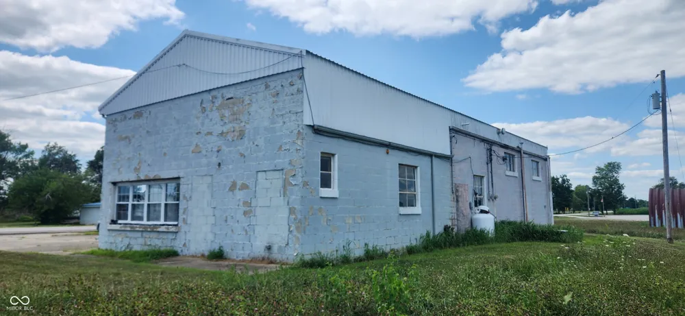 4394 E Us Highway 52 Road Rushville, IN 46173