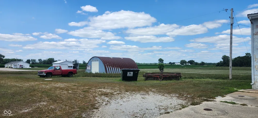 4394 E Us Highway 52 Road Rushville, IN 46173