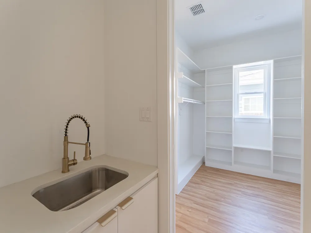 3018 Rochester Street Dallas, TX 75215