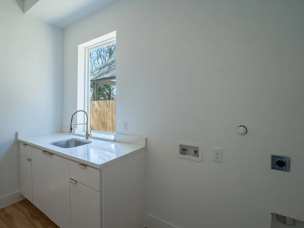 2706 Valentine Street Dallas, TX 75215