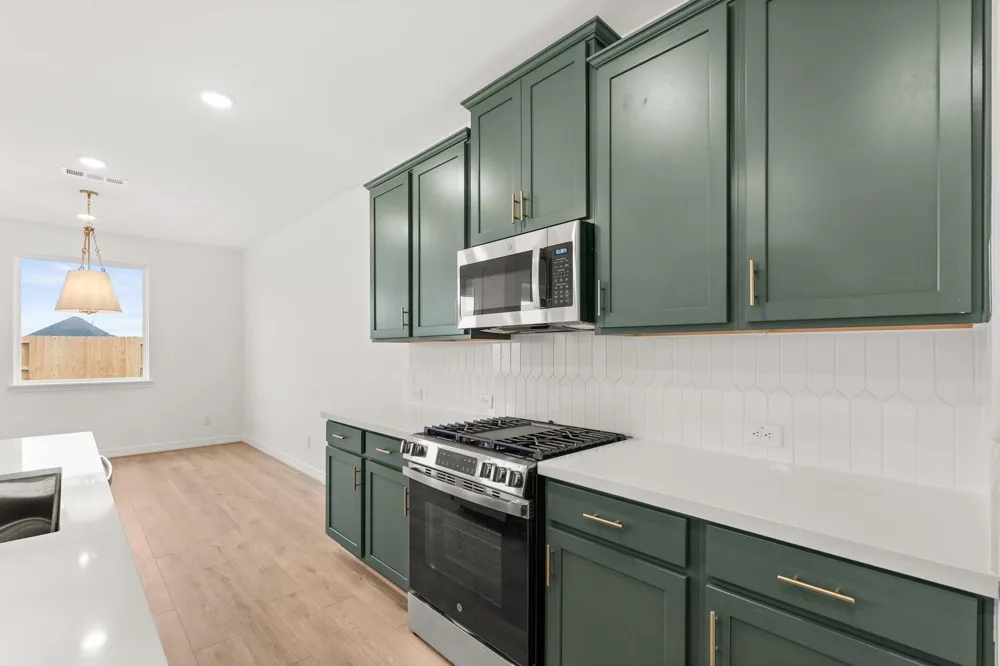 7714 Jade Crest Drive Angleton, TX 77515
