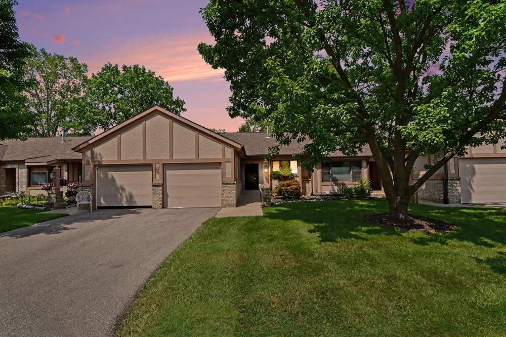 3124 Maple Villa Drive SE Grand Rapids, MI 49508