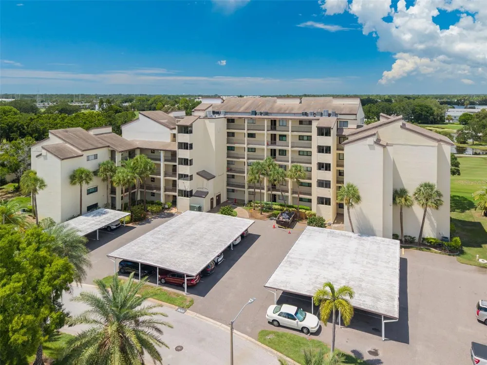 700 STARKEY ROAD #323 Largo, FL 33771