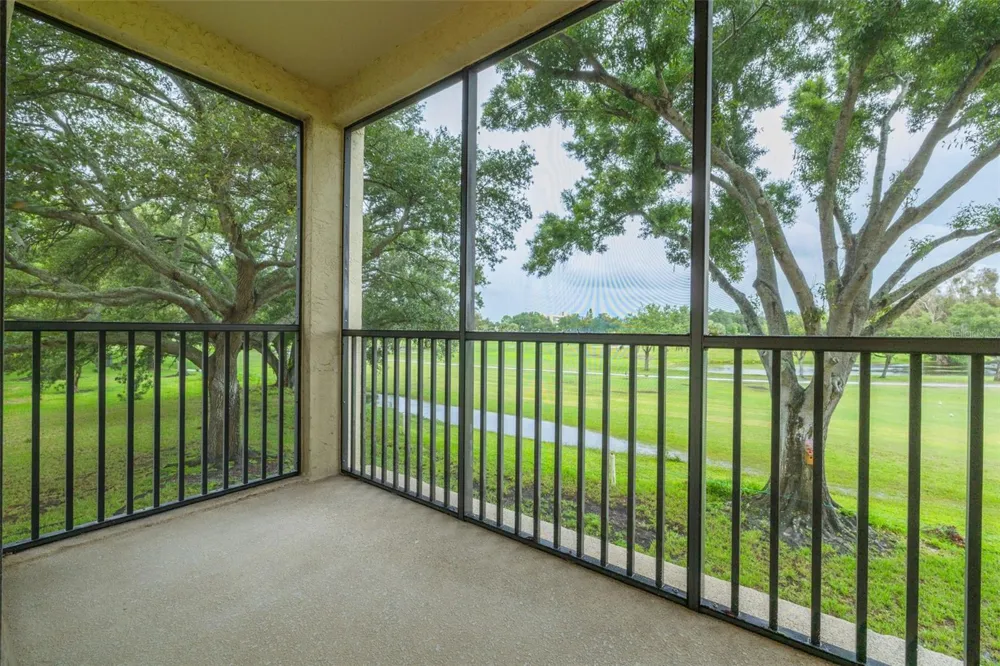 700 STARKEY ROAD #323 Largo, FL 33771