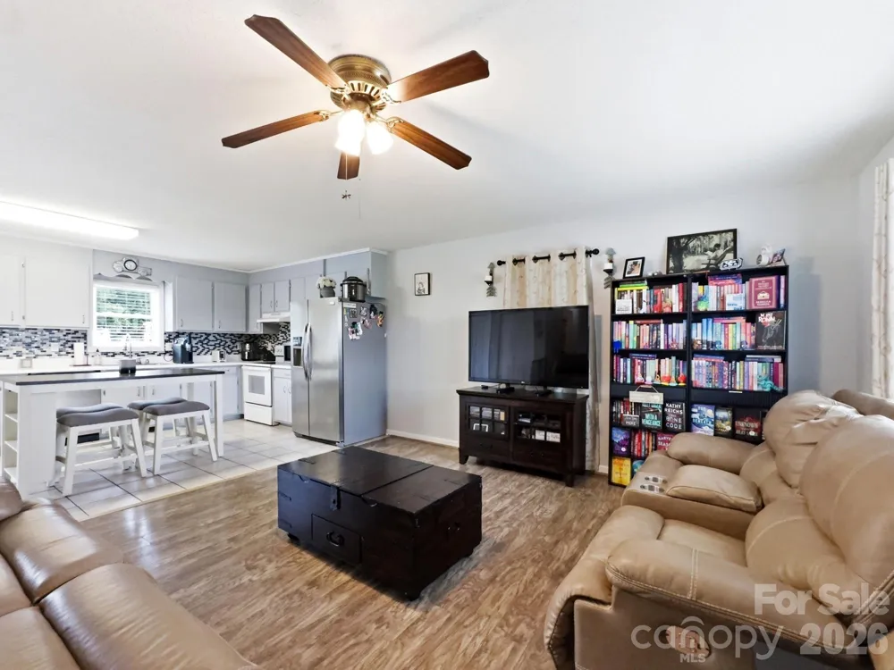 34295 Springdale Drive New London, NC 28127
