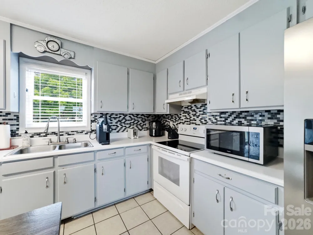 34295 Springdale Drive New London, NC 28127